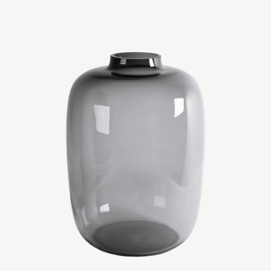 lemons conceptstore - woonwinkel roden - woonaccessoires - vaas mael artic kara grijs smokey grey - vase the world 