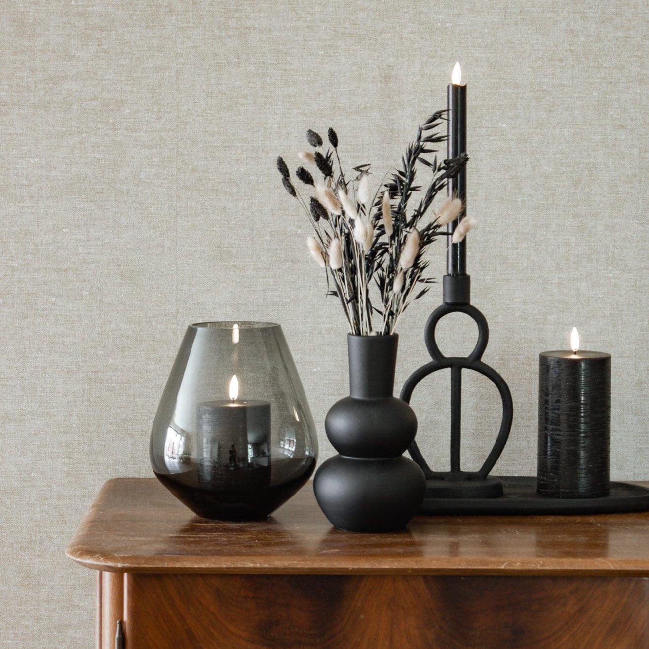 lemons conceptstore - woonwinkel roden - woonaccessoires - vaas tasman grey grijs smoke smokey - vase the world 